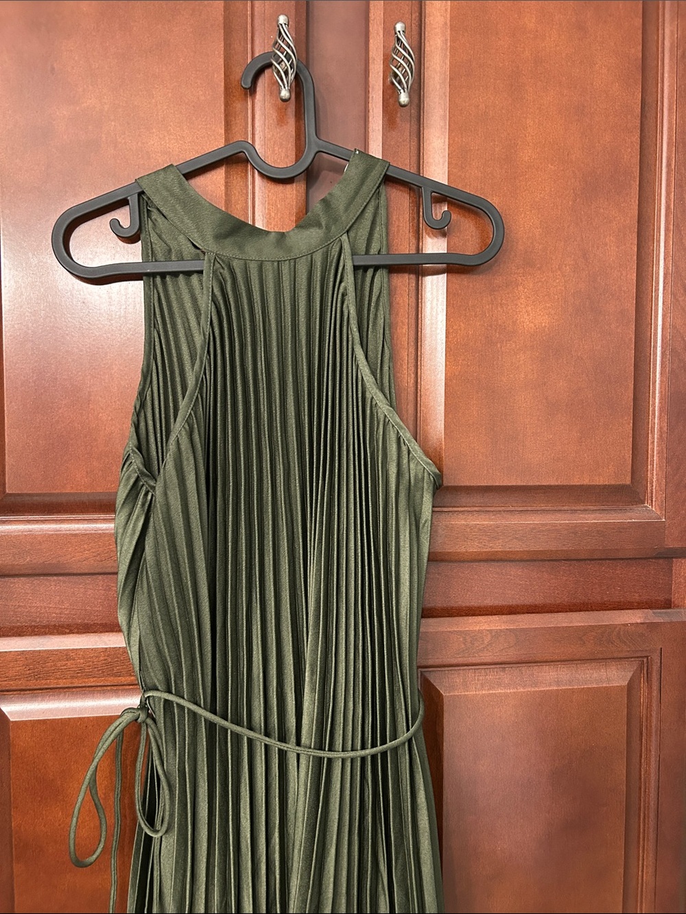 Maternity Olive Green Pleated Halter Midi Dress